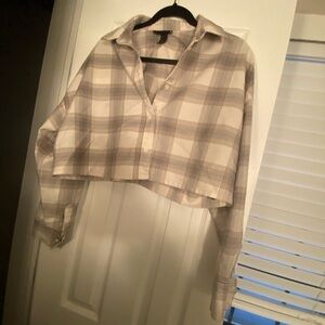 Women’s Monki Plaid Cropped Flannel Shirt Size Medium Cream with Beige Stripes